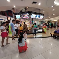 บรรยากาศ N&B pancake แฟชั่นไอส์แลนด์