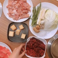 เมนูของร้าน Meemee Shabu PTT สะพานเจษฎาบดินทร์ 