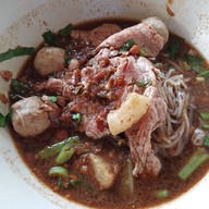 เมนูของร้าน ก๋วยเตี๋ยวเรือวัดไทร(เอกชัย21) สาขา 1 วัดไทร (เอกชัย21)