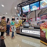 หน้าร้าน N&B pancake แฟชั่นไอส์แลนด์