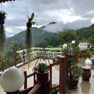 บูซอ โฮมสเตย์