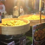 Thai style salad ยำไข่ดาว ขนมจีบคนเมือง ถนนคนเดินเชียงใหม่