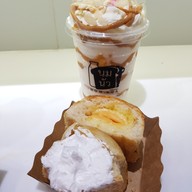 เมนูของร้าน นมนัว The Street Ratchada