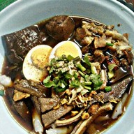 เมนูของร้าน โกเจี๊ยบก๋วยจั๊บสูตรโบราณ Ao Ngen food market