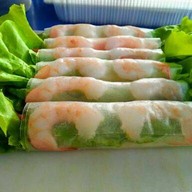 ตะวันสลัดโรล สลัดผักผลไม้ หนองปลิง