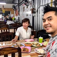 บรรยากาศ ครัวแซ่บปากเจ่อ