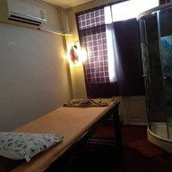 Feel Good Massage And Spa