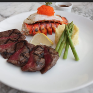 เมนูของร้าน Capri Restaurant Asiatique The Riverfront