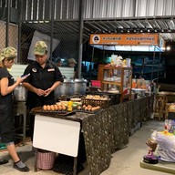 ขาแรง ข้าวต้มวุ้นเส้น โชตนาพลาซ่า เชียงใหม่