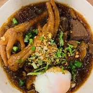 ขาแรง ข้าวต้มวุ้นเส้น โชตนาพลาซ่า เชียงใหม่