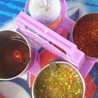 บรรยากาศ เจ๊หลี เกาเหลาเลือดหมู ข้าวขาหมู