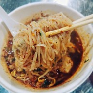 เมนูของร้าน ขนมจีนพี่เล็ก กาดสวนแก้ว