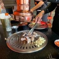 เมนูของร้าน The Tongkeungui