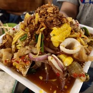 เมนูของร้าน เจ๊เก๋ ยำมะม่วงปูม้า