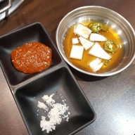 เมนูของร้าน The Tongkeungui