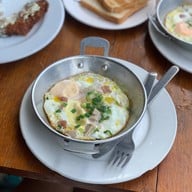 เมนูของร้าน SIX O'CLOCK Breakfast & coffee