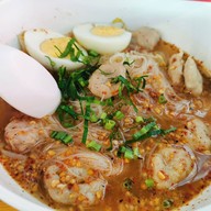 เมนูของร้าน ดูดดูกหมู ก๋วยเตี๋ยวกระดูกหมู เมืองเอก