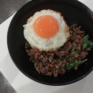 เมนูของร้าน Moomgapao Mercury Ville ชิดลม