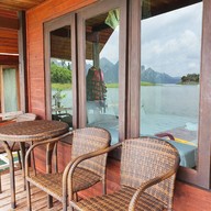 Pond Rich Tour At Khao Sok Lake