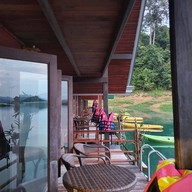 Pond Rich Tour At Khao Sok Lake