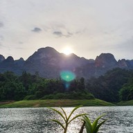 Pond Rich Tour At Khao Sok