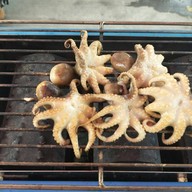 หมึกสดย่าง แซ่บสะท้านโลกา เลียบใต้