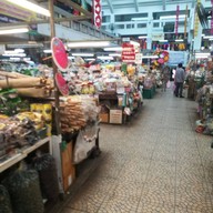 บรรยากาศ ตลาดต้นลำไย
