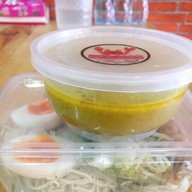 ขนมจีนน้ำยาปูคุณปุณณ์
