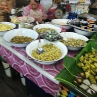 บรรยากาศ ตลาดวโรรส