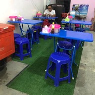 บรรยากาศ ก๋วยเตี๋ยวโกเด้ง โฮเด้ง (ปากซอยภัทรนิเวศน์ เทพารักษ์)