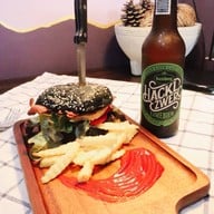 เมนูของร้าน Livehouse beer&bistro