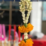 บรรยากาศ ร้านดอกไม้ป้าติ๋ม