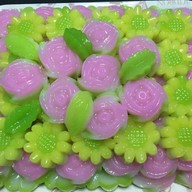 เมนูของร้าน น้องใหม่ขนมหวาน