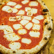เมนูของร้าน Piccolino Woodfired Pizzeria