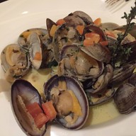 เมนูของร้าน Volti Restaurant And Bar โรงแรมแชงกรีลา