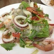 ครัวคุณหนุ่ม