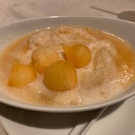 เมนูของร้าน Yuan Millennium Hilton Hotel