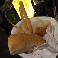 เมนูของร้าน Volti Restaurant And Bar โรงแรมแชงกรีลา