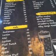 เมนู Monday Cafe' & Restaurant