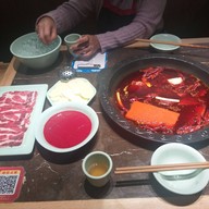 Hong Jiu Ge Hong ya dong