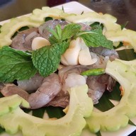 เมนูของร้าน บ้านระเบียงน้ำ & กุ้งแม่น้ำเผา Delivery