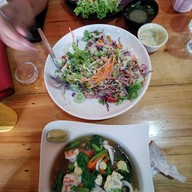 บีเจ สเตชั่น