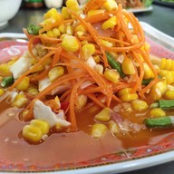 BM ลาบร้อยเกิน