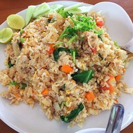 สวนองุ่นสมบุญรัตน์