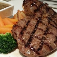 เมนูของร้าน Wholly Cow Restaurant Wine & Cigar Bar