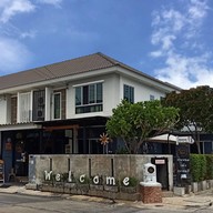 หน้าร้าน บ้านปิติ Coffee House