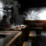 Hong Jiu Ge Hong ya dong