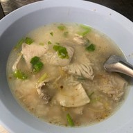 เมนูของร้าน ข้าวต้มปลาแป๊ะชุน