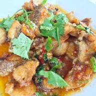 สุรัชต์ภัตตาคารและคาเฟ่