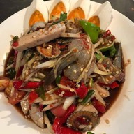 ส้มตำครกแตก ปลาแดกพารวย